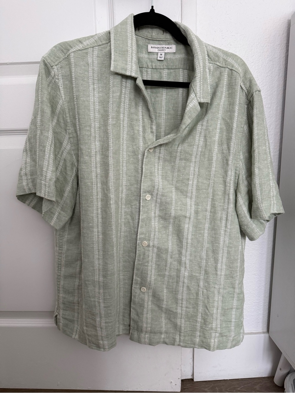 Banana Republic Men's Sage Green Striped Short-Sleeve Button Shirt